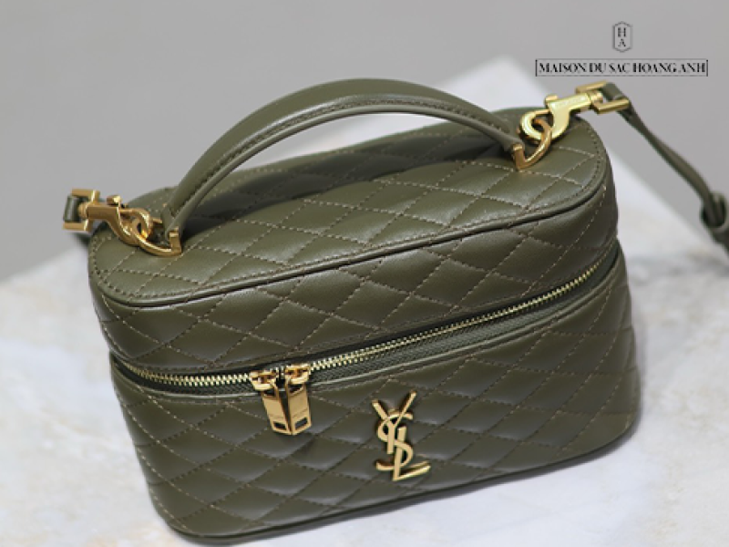 Túi Gaby Shoulder Bag