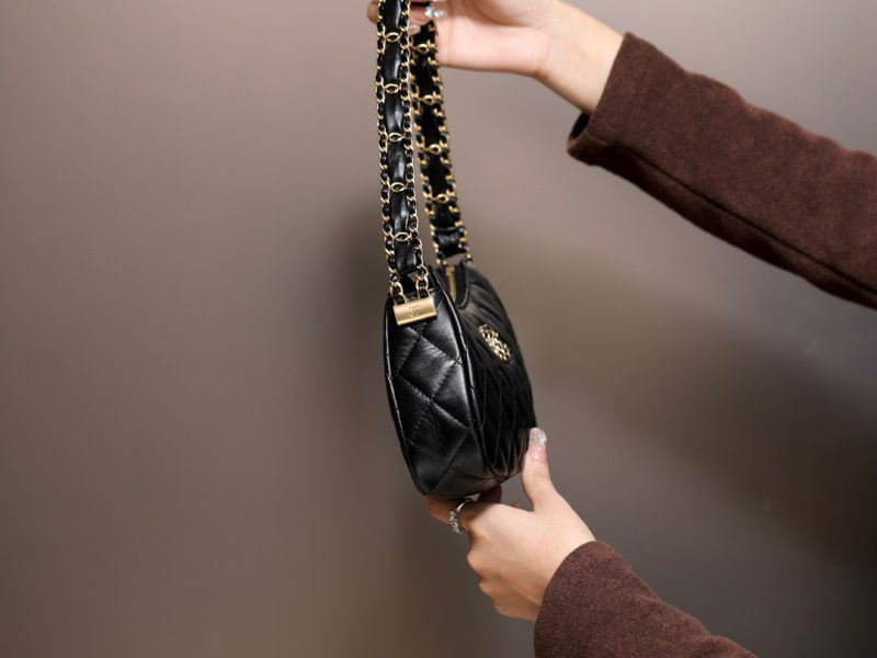 Túi Xách Chanel Hobo bag