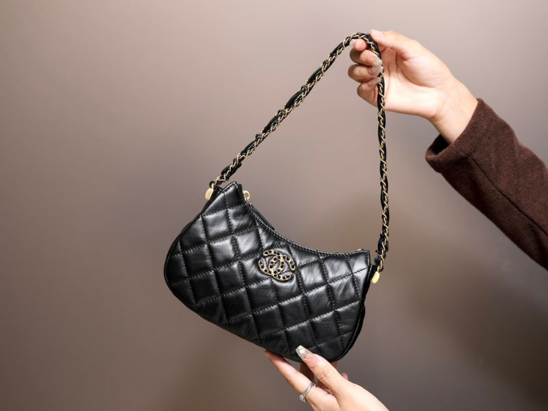 Túi Xách Chanel Hobo bag