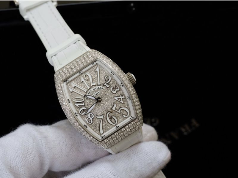 Franck Muller Vanguard V 32 QZ D CD (AC.VL)