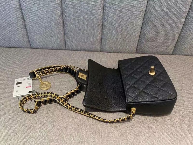 Túi Xách Chanel Charm Flap Bag