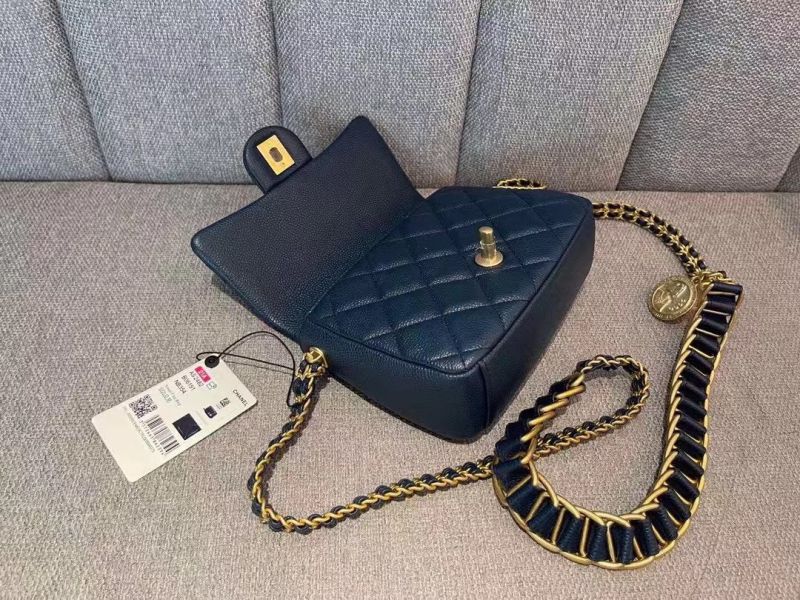 Túi Xách Chanel Charm Flap Bag