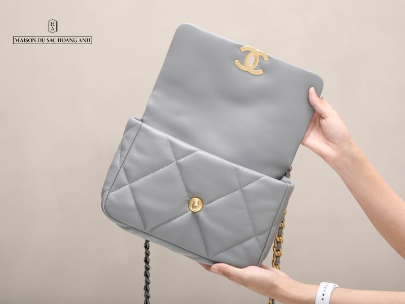 Túi chanel 19 flap bag
