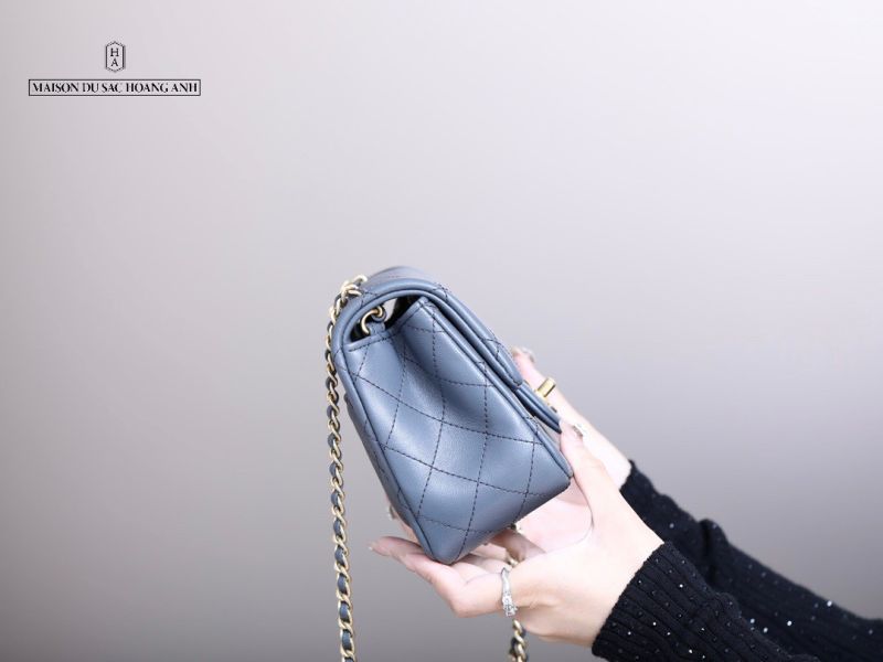 Túi Chanel Classic Mini 8