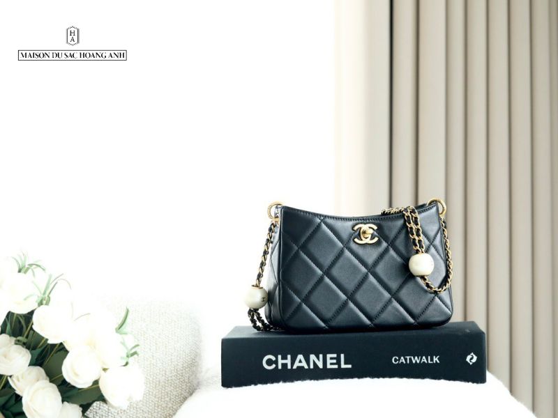 Túi Chanel Hobo