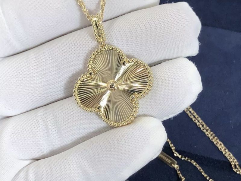 Vòng van cleef & Arpels