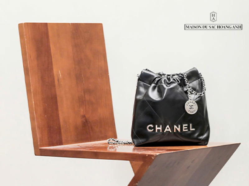 Túi Chanel 22 Handbag