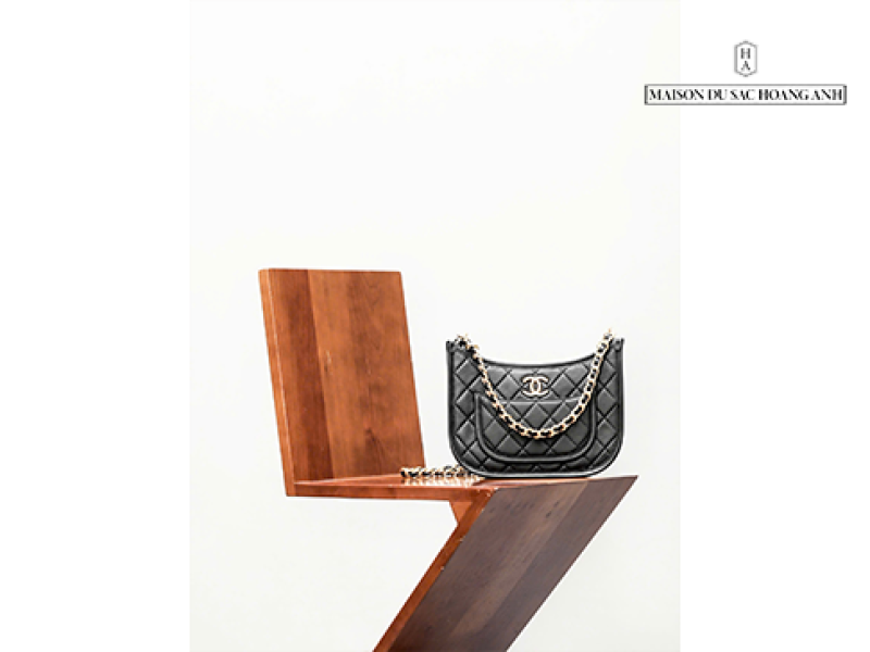 Chanel Hobo