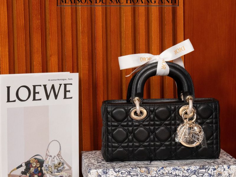 Túi Xách Tay Dior Micro Lady D-Joy