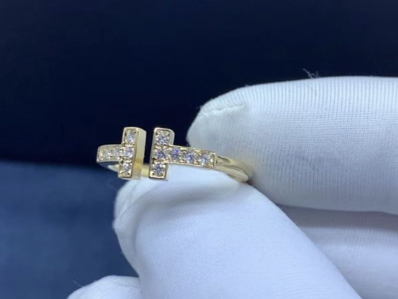 Nhẫn cartier