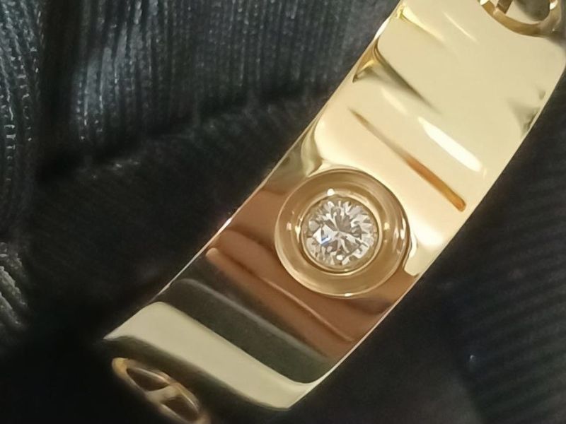 Nhẫn Cartier love