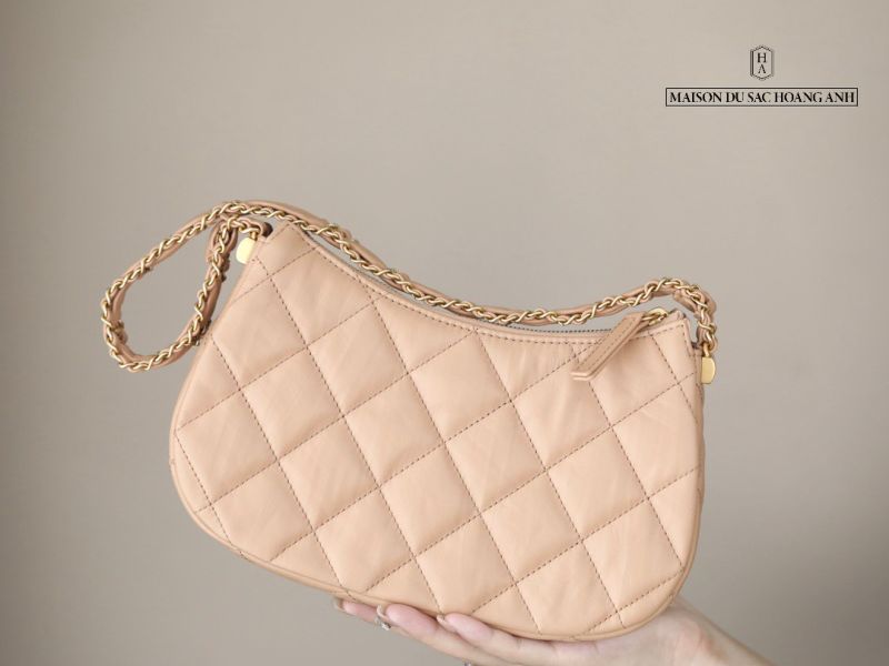 Túi Chanel 19 hobo bag