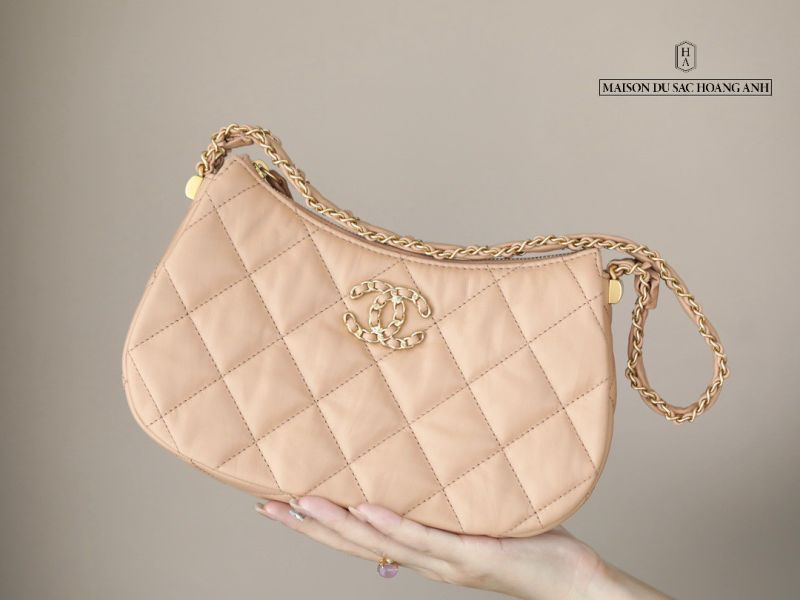 Túi Chanel 19 hobo bag