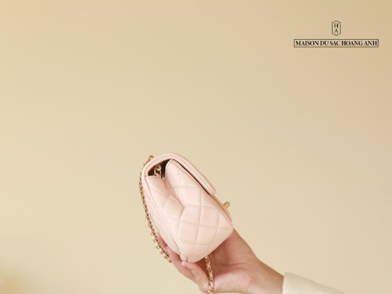 Túi Chanel Classic Mini 8