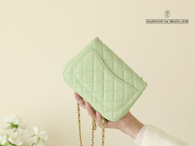 Túi Chanel Classic Mini 8