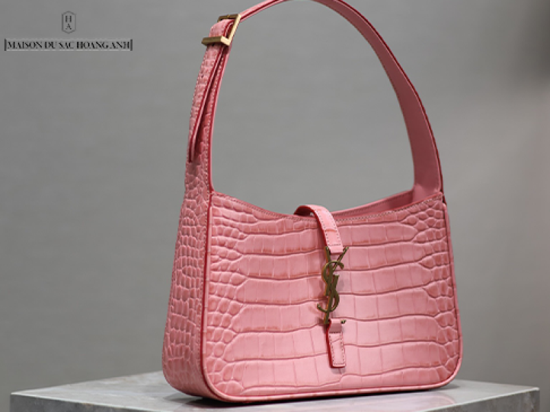 Túi Saint Laurent Le 5 À 7 Hobo Bag In Croccodile