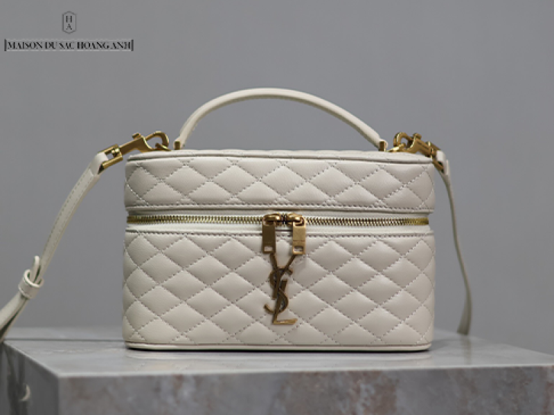 Túi Gaby Shoulder Bag