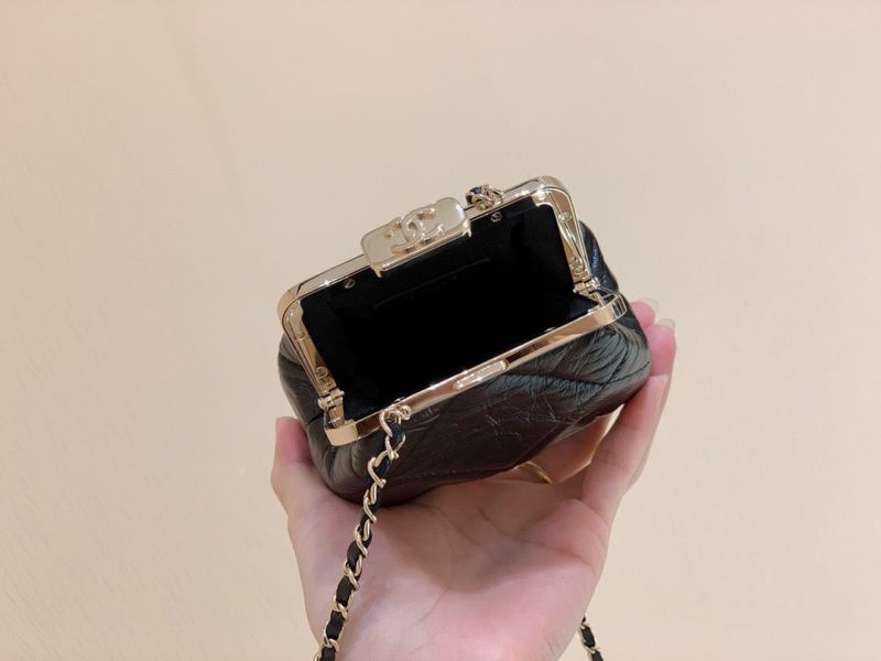 chanel small clutch with chain