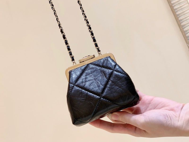 chanel small clutch with chain
