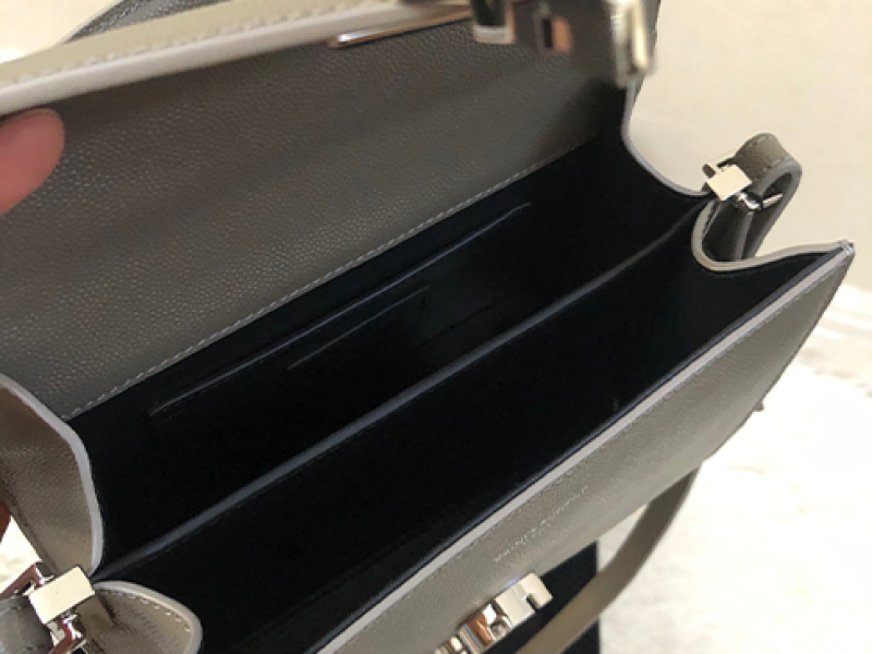 Túi SaintLaurent Cassandra