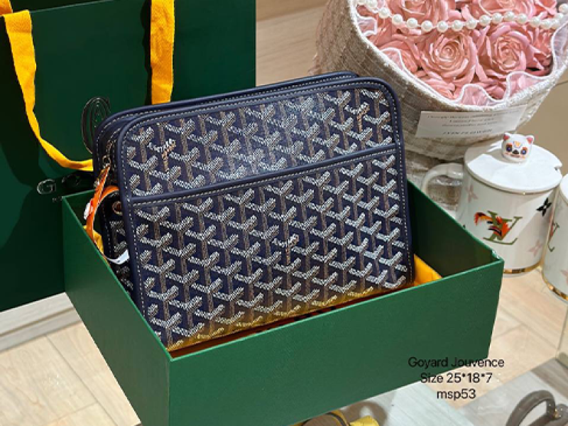 Clutch Goyard