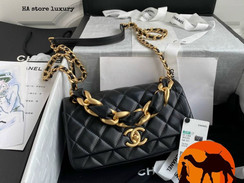 Túi chanel Small Leather Entwined Chain Bag