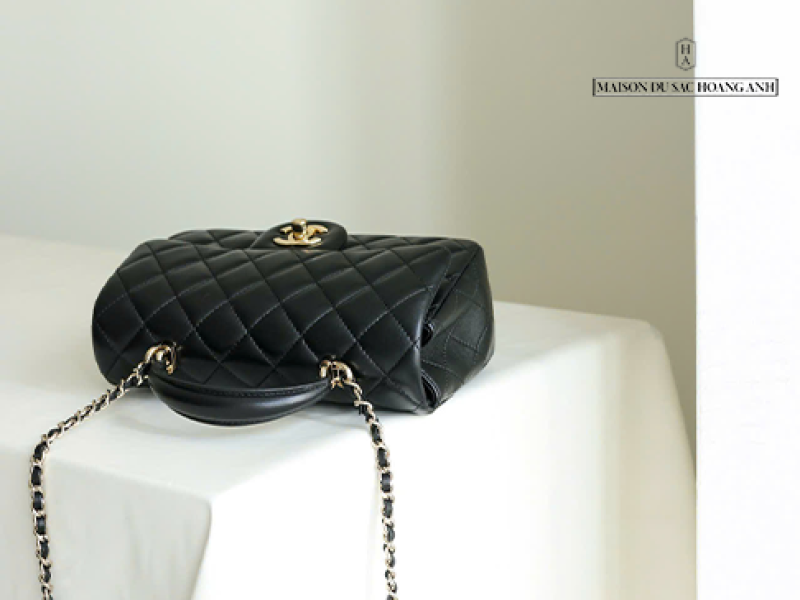 Chanel Flap Bag With Top Handle Lambskin