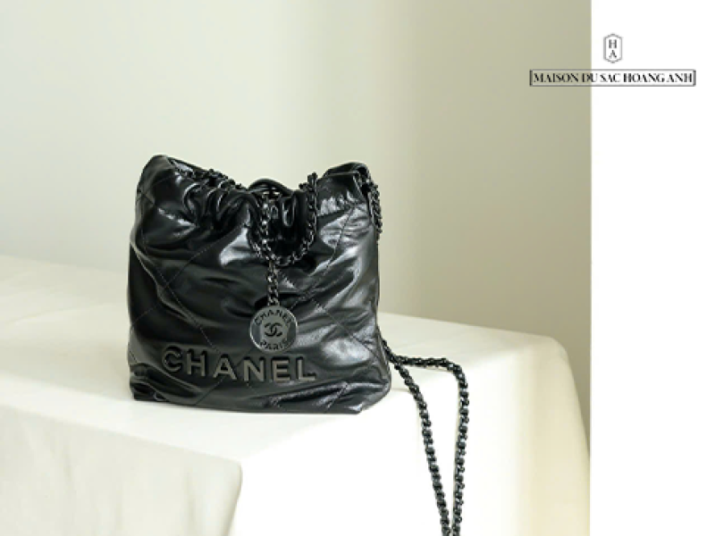 Túi Chanel 22 Handbag