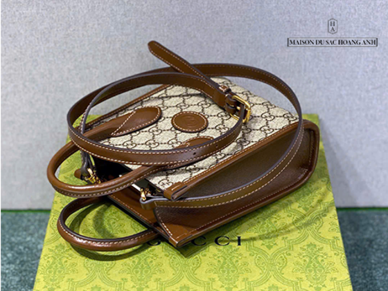 GUCCI Interlocking G