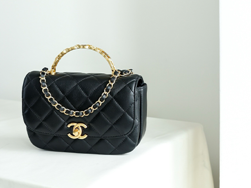Túi Chanel Small Flap Bag With Top Handle
