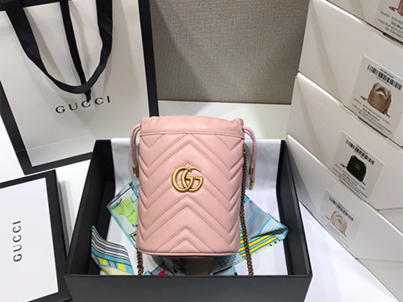 Túi Gucci GG Marmont leather bucket bag