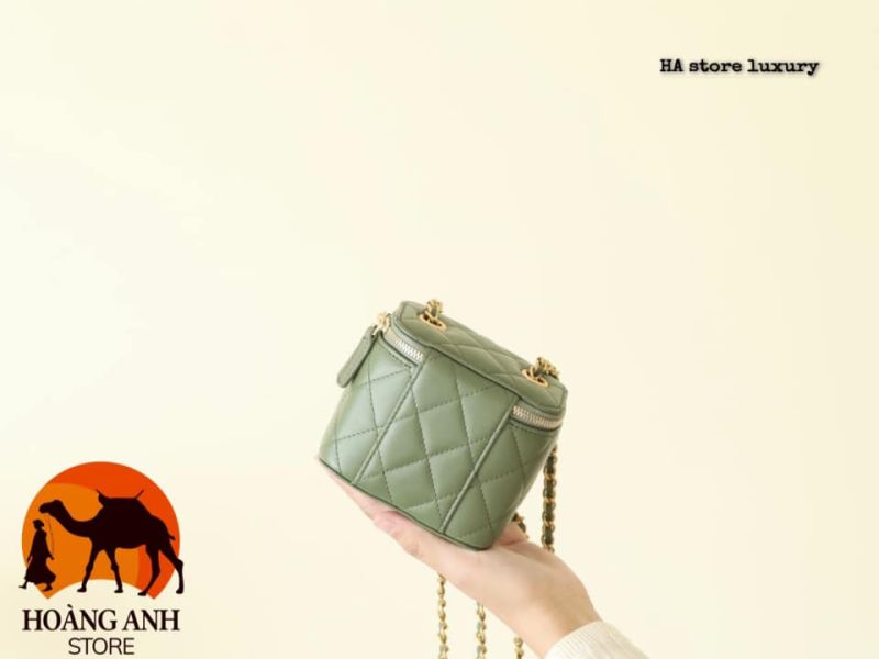 Chanel Sac Vanity