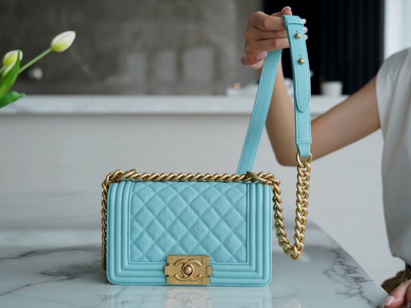 Túi Xách Chanel Small Boy