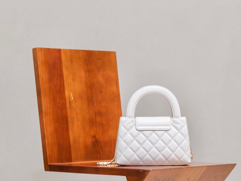 Chanel kelly bag