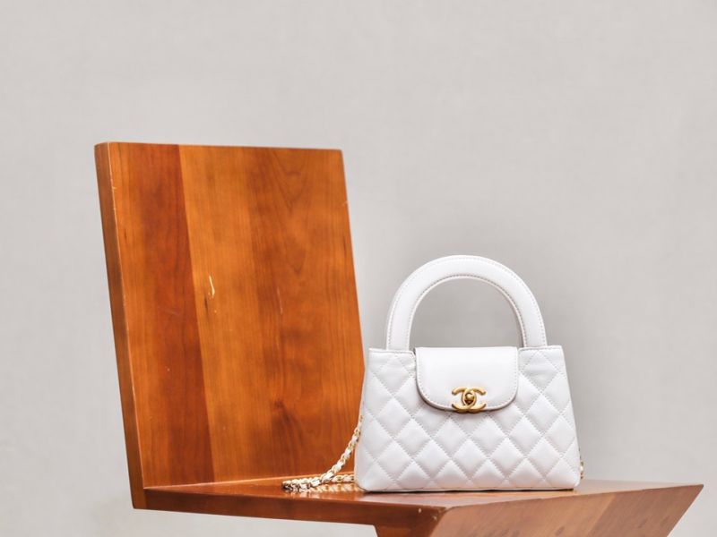Chanel kelly bag