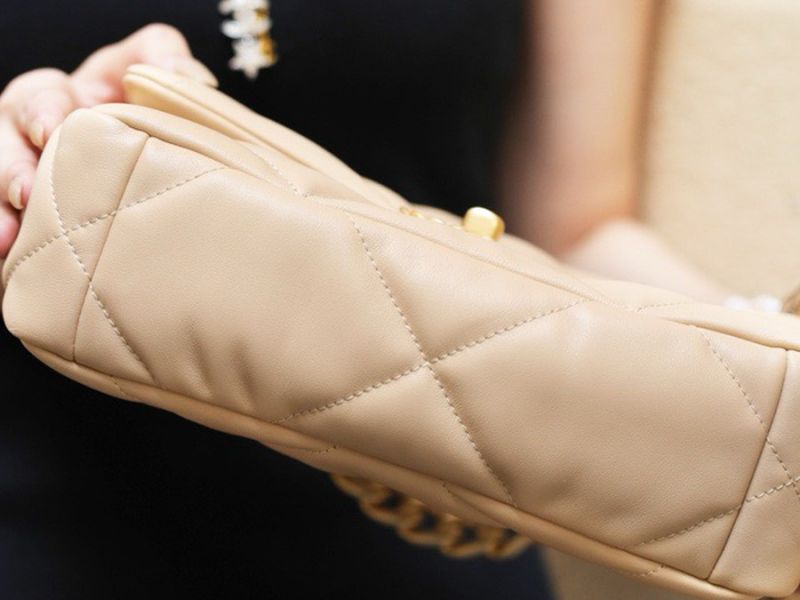 Túi chanel 19 flap bag