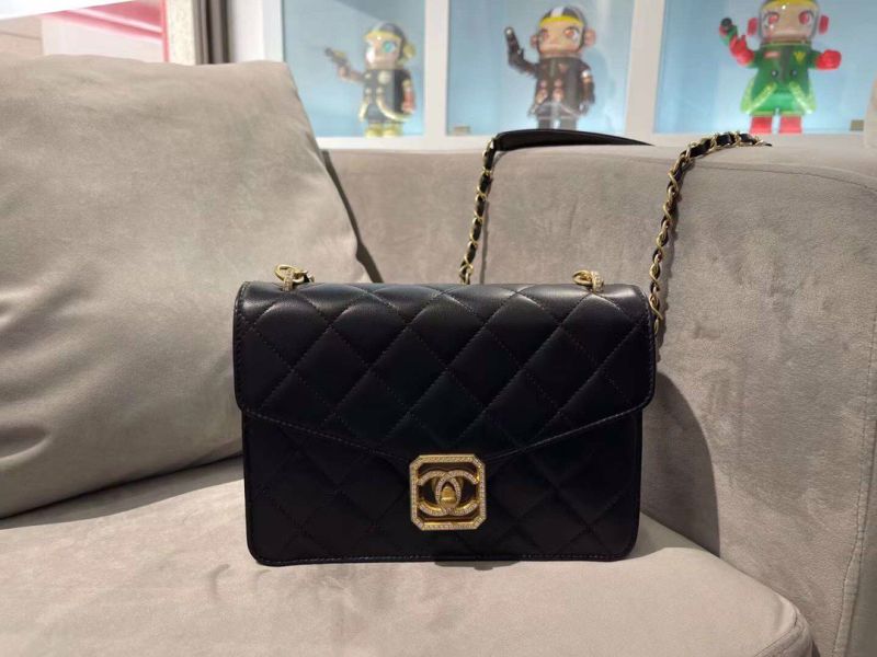 Túi Chanel bag Small Lid