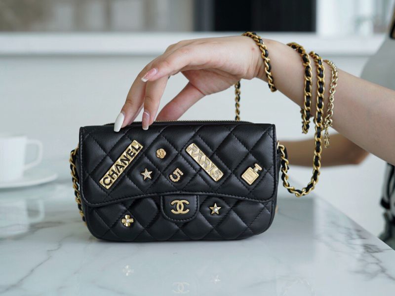 Chanel Classic Flap Phone Holder Whith Chain