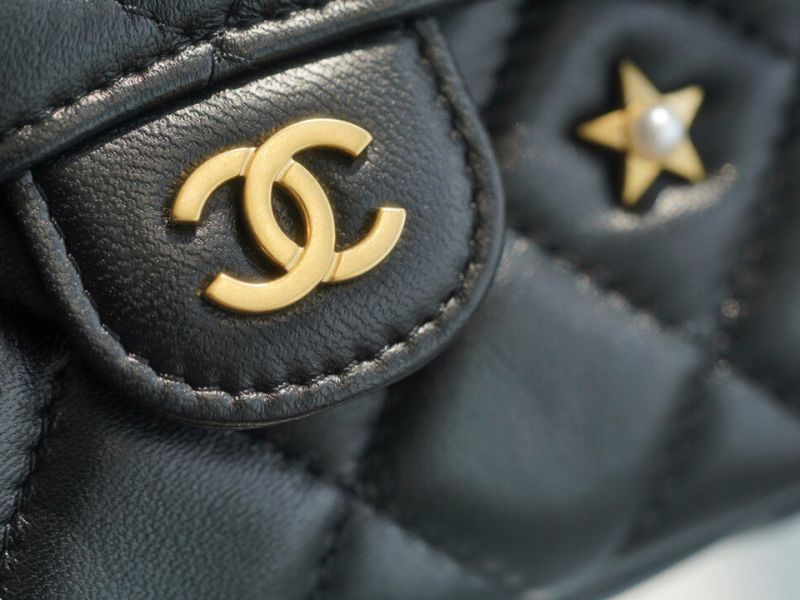 Chanel Classic Flap Phone Holder Whith Chain