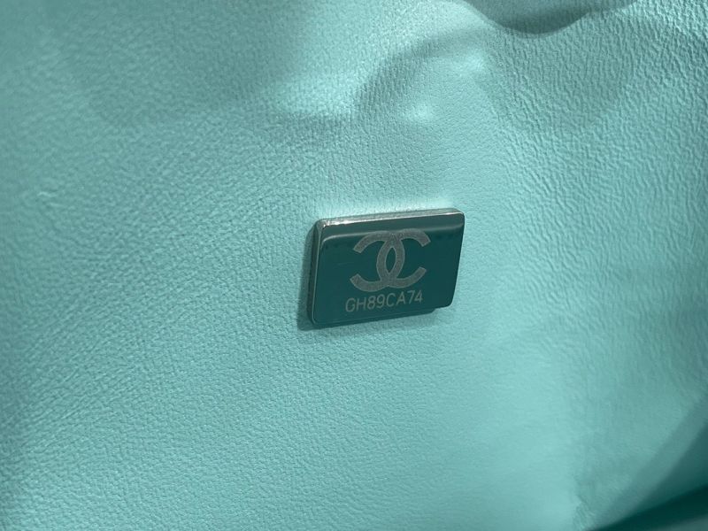Chanel mini