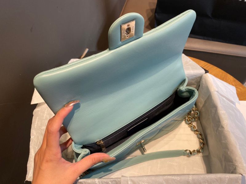 Túi Chanel 19 Large Flap Bag – Xanh