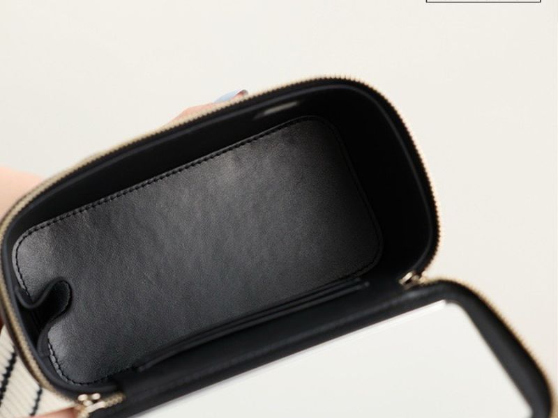 chanel vanity