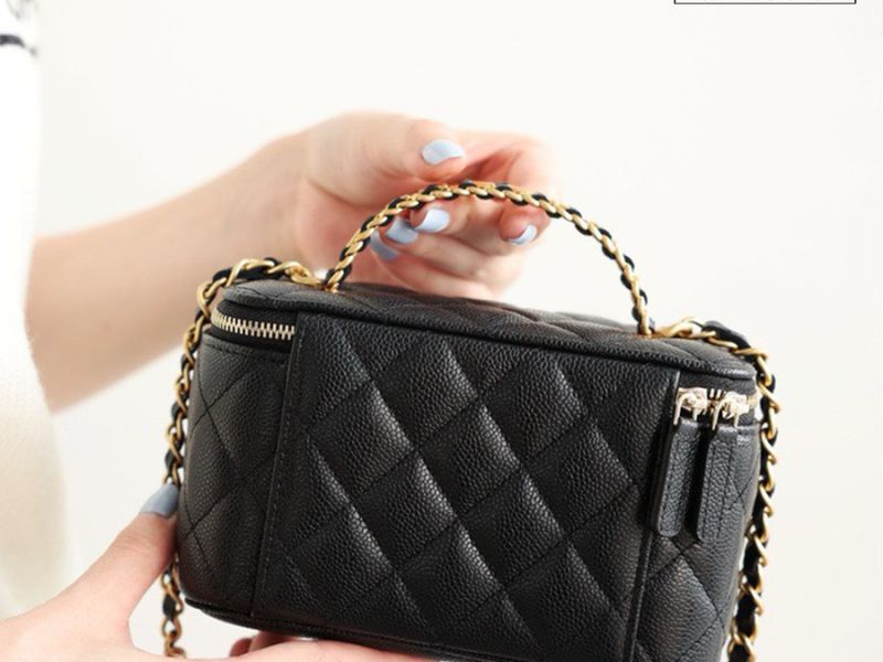 chanel vanity