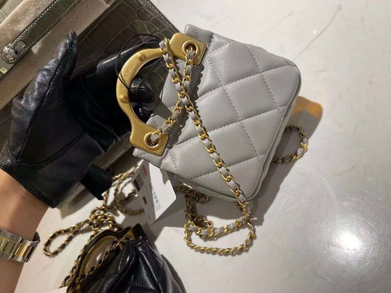 Túi Chanel Flap Card Holder With Chain