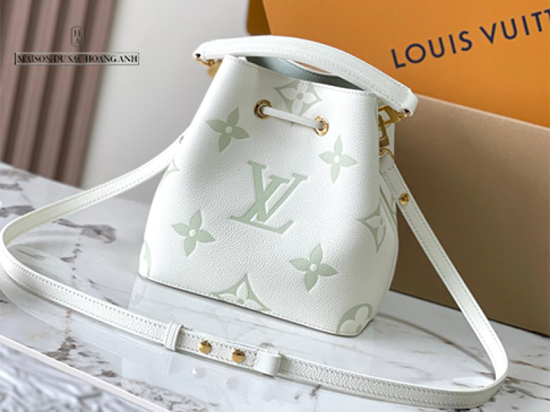 Túi Louis Vuitton Néo Néo