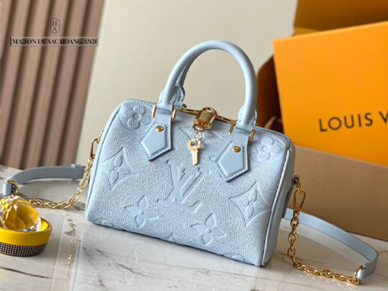Louis Vuitton Speedy