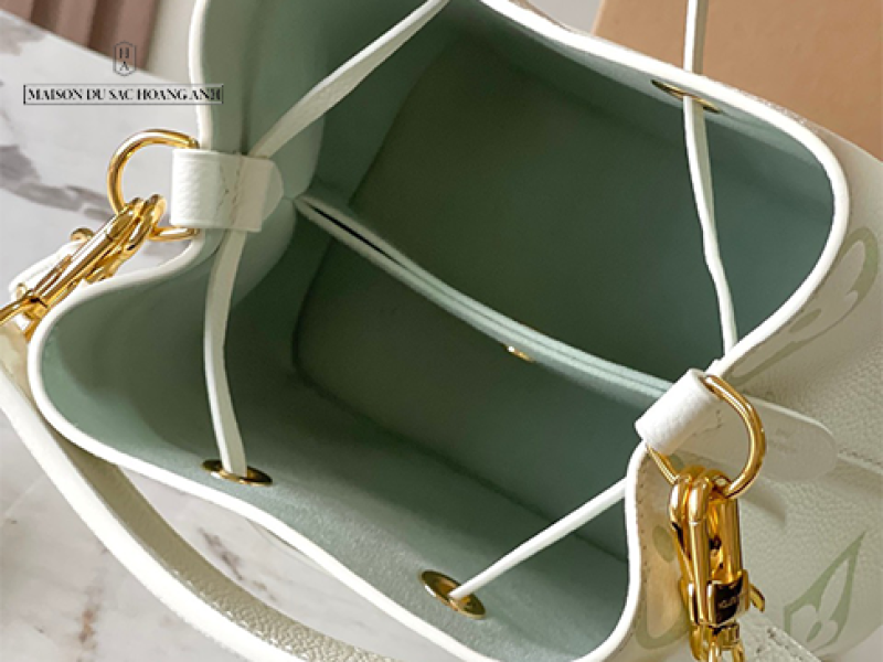 Túi Louis Vuitton Néo Néo