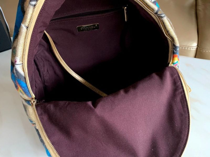Runway Gold Backpack Golden