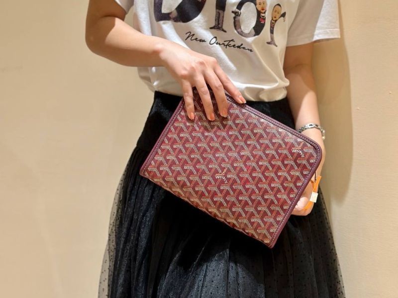 Clutch Goyard