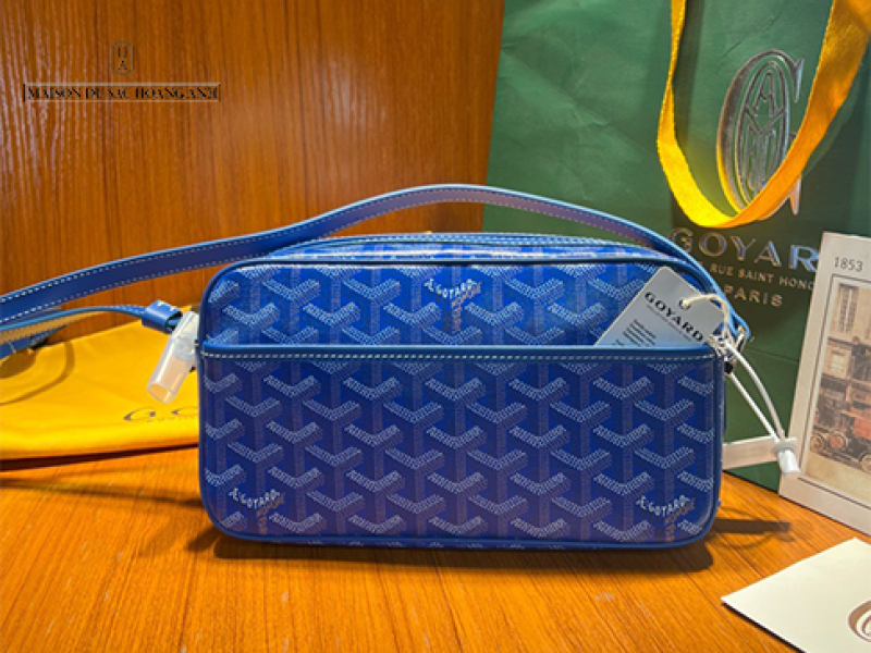 Túi cầm tay Goyard